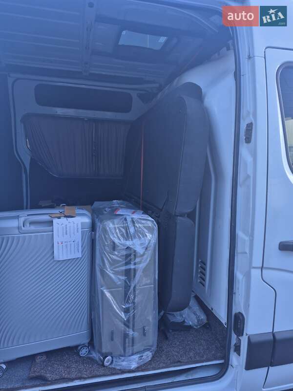 Грузовой фургон Renault Master 2011 в Киеве