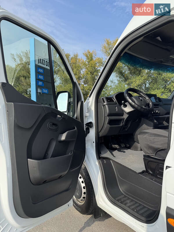Грузовой фургон Renault Master 2024 в Кременчуге