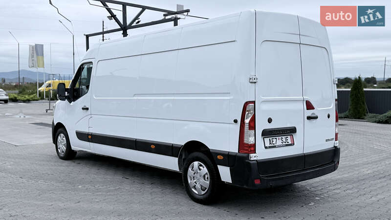 Грузовой фургон Renault Master 2021 в Хусте