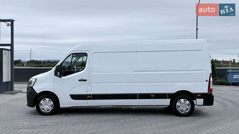 Грузовой фургон Renault Master 2021 в Хусте