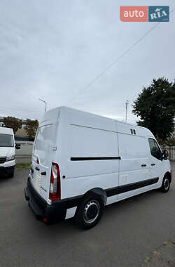 Грузовой фургон Renault Master 2021 в 