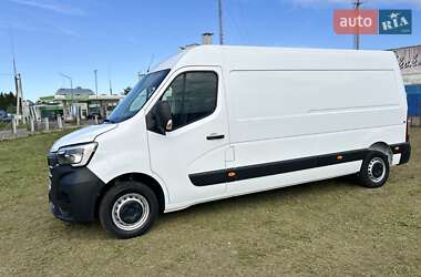 Грузовой фургон Renault Master 2023 в 