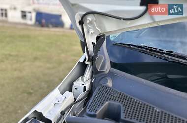 Грузовой фургон Renault Master 2023 в 