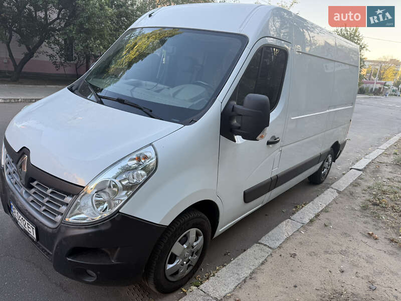 Грузовой фургон Renault Master 2016 в Николаеве