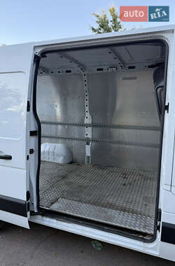 Грузовой фургон Renault Master 2020 в 