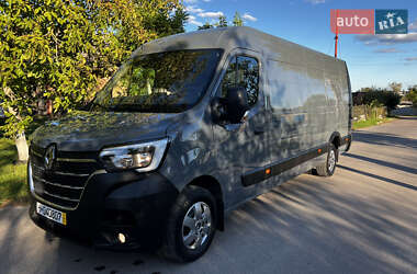 Грузовой фургон Renault Master 2022 в 