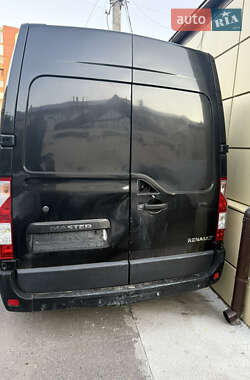 Грузовой фургон Renault Master 2012 в 