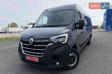 Грузовой фургон Renault Master 2023 в 