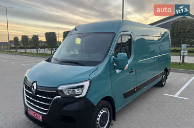 Грузовой фургон Renault Master 2022 в 