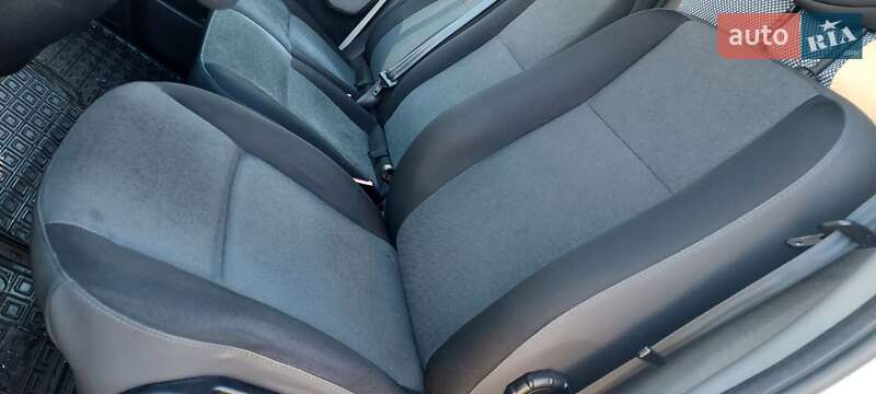 Грузовой фургон Renault Master 2017 в Вараше
