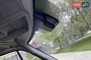 Грузовой фургон Renault Master 2018 в 
