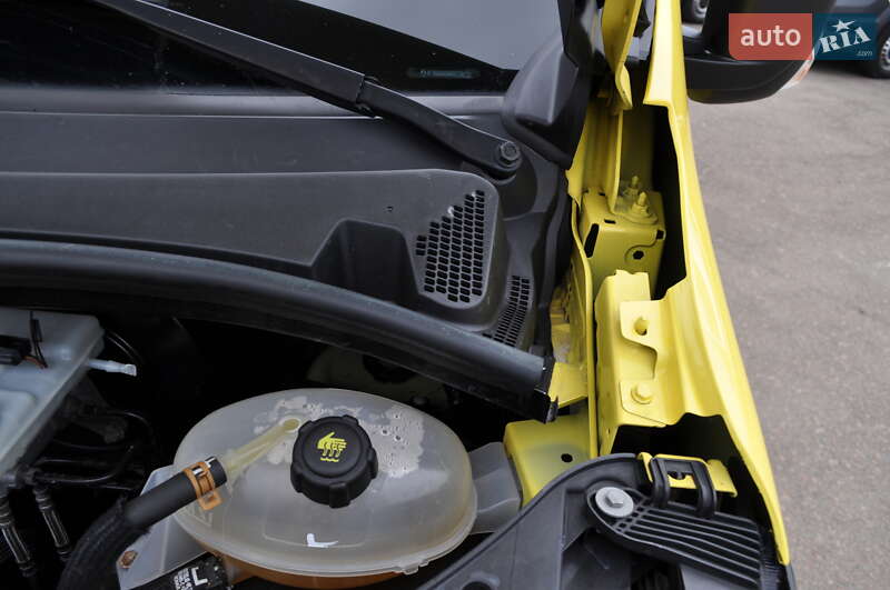 Вантажний фургон Renault Master 2021 в Києві фото 77 Вантажний фургон Renault Master 2021 в Києві