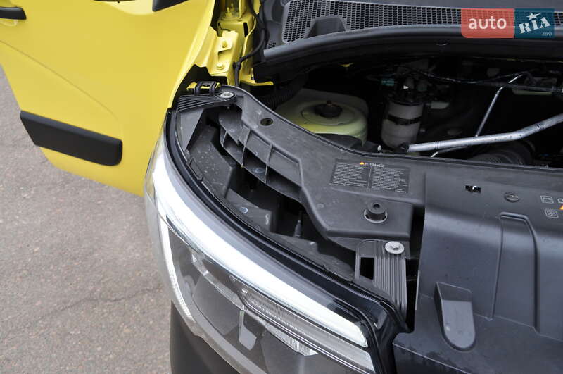 Вантажний фургон Renault Master 2021 в Києві фото 80 Вантажний фургон Renault Master 2021 в Києві