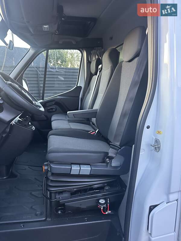 Тентованый Renault Master 2021 в Ковеле