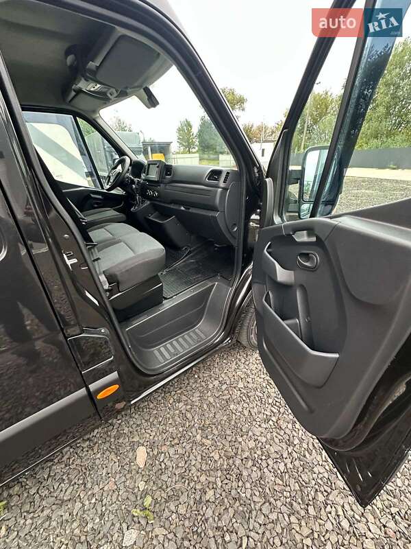 Грузовой фургон Renault Master 2023 в Киеве