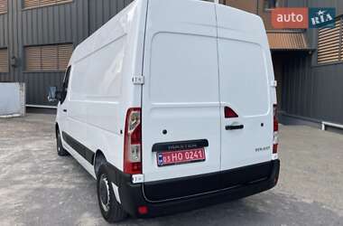 Грузовой фургон Renault Master 2020 в 