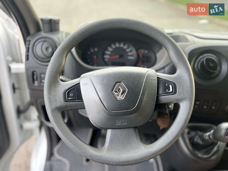 Тентованый Renault Master 2017 в Владимире