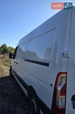Грузовой фургон Renault Master 2020 в 