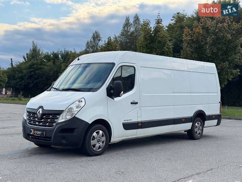 Грузовой фургон Renault Master 2017 в Львове
