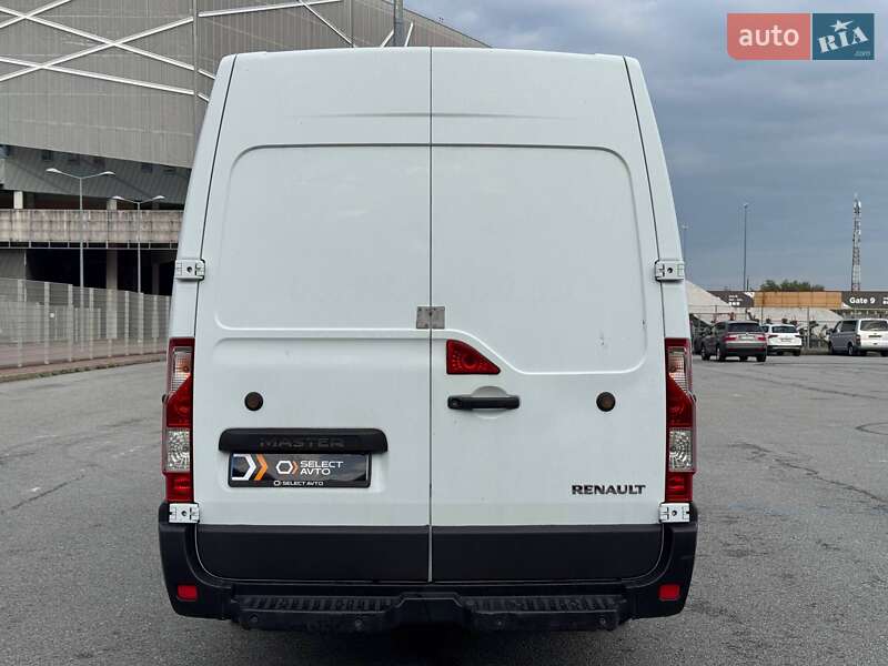 Грузовой фургон Renault Master 2017 в Львове