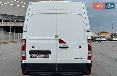 Грузовой фургон Renault Master 2017 в 