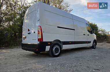 Грузовой фургон Renault Master 2021 в 