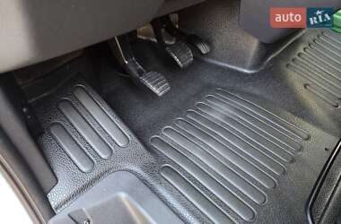 Грузовой фургон Renault Master 2021 в 