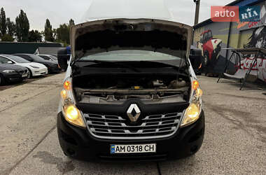 Грузовой фургон Renault Master 2017 в 