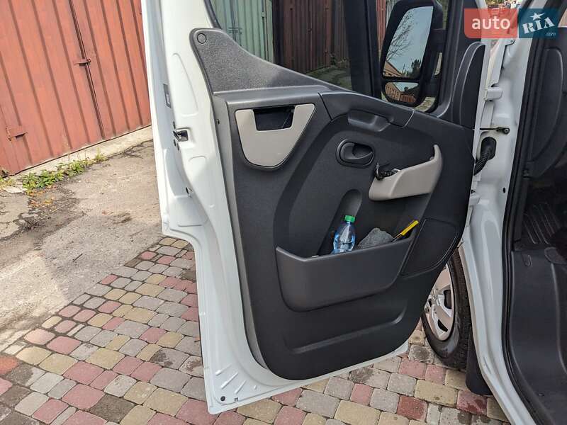 Грузовой фургон Renault Master 2016 в Ровно фото 27 Грузовой фургон Renault Master 2016 в Ровно