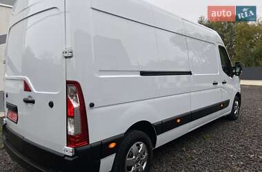 Грузовой фургон Renault Master 2022 в 