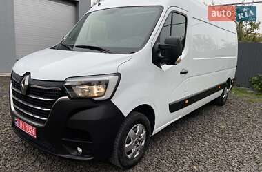 Грузовой фургон Renault Master 2022 в 