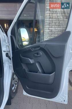Тентованый Renault Master 2022 в 