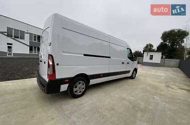 Грузовой фургон Renault Master 2022 в 