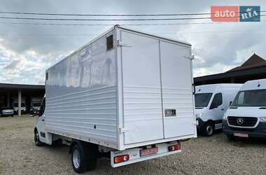 Грузовой фургон Renault Master 2018 в 
