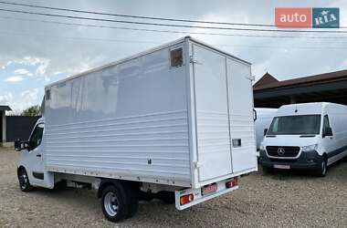 Грузовой фургон Renault Master 2018 в 
