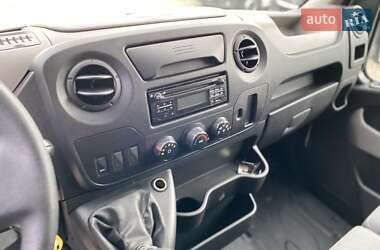 Грузовой фургон Renault Master 2018 в 