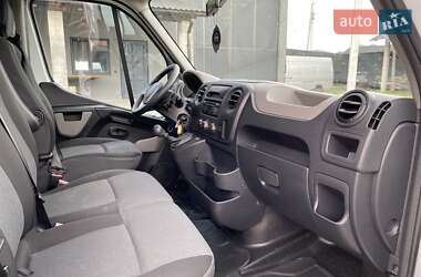 Грузовой фургон Renault Master 2018 в 