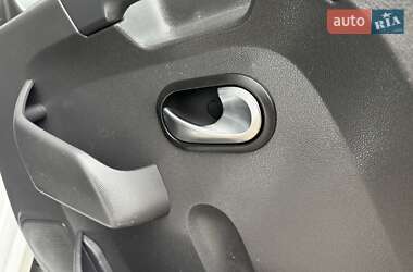 Грузовой фургон Renault Master 2019 в 
