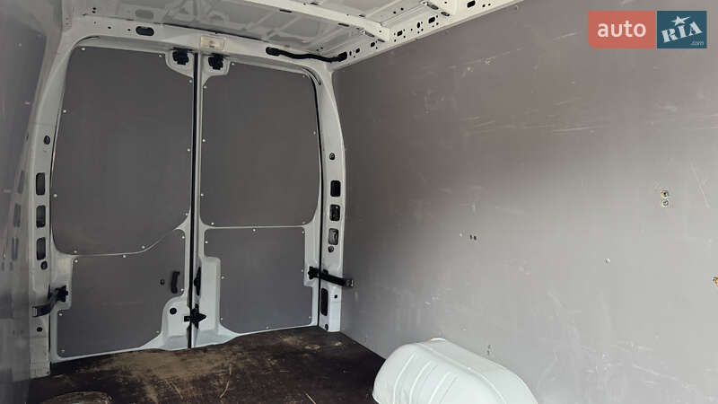 Вантажний фургон Renault Master 2018 в Рівному фото 18 Вантажний фургон Renault Master 2018 в Рівному