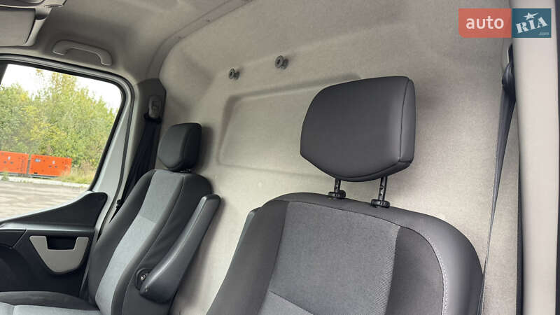 Вантажний фургон Renault Master 2018 в Рівному фото 25 Вантажний фургон Renault Master 2018 в Рівному