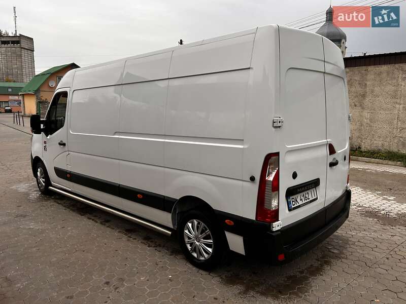 Грузовой фургон Renault Master 2020 в Кременце
