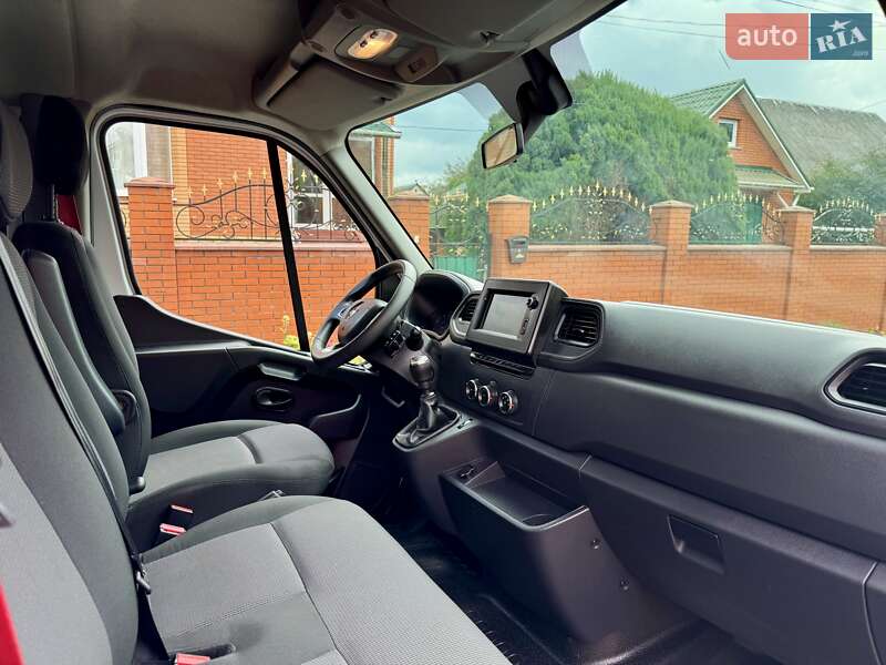 Мультилифт Renault Master 2022 в Виннице