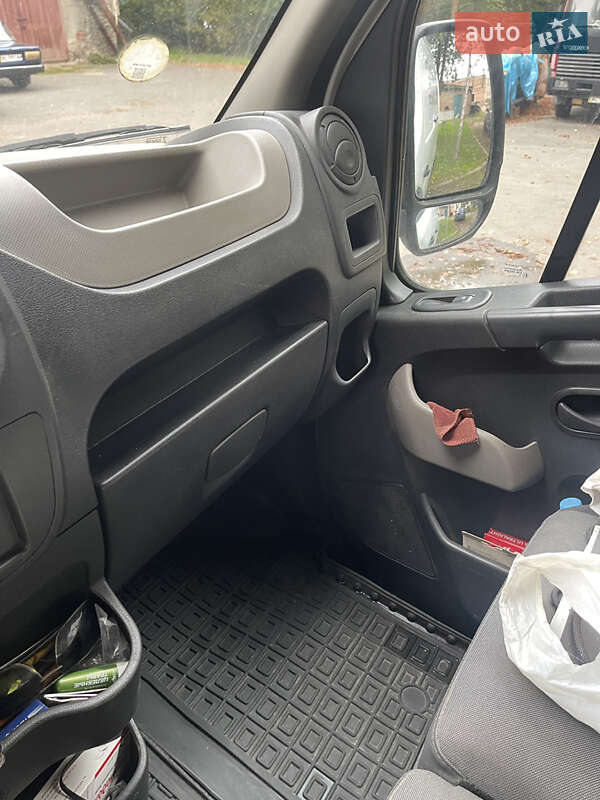 Грузовой фургон Renault Master 2016 в Луцке фото 18 Грузовой фургон Renault Master 2016 в Луцке