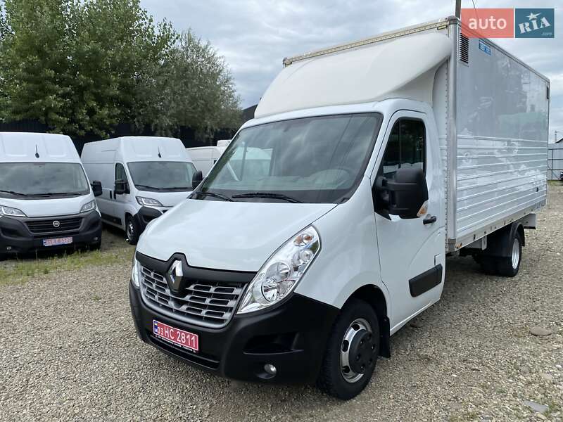Грузовой фургон Renault Master 2018 в Хусте