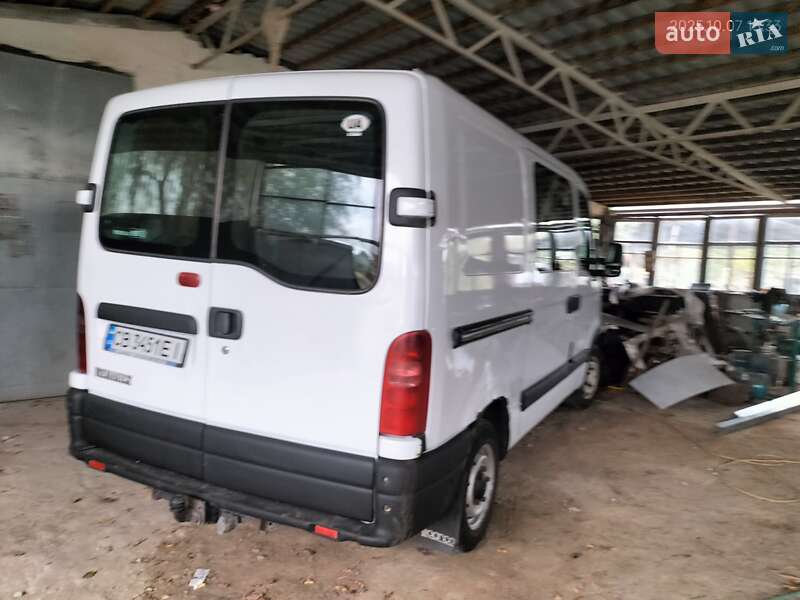 Грузовой фургон Renault Master 1998 в Куликовке