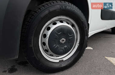 Грузовой фургон Renault Master 2019 в 