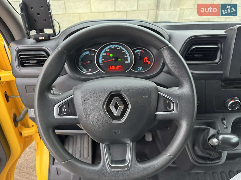 Микроавтобус грузовой (до 3,5т) Renault Master 2020 в Сарнах