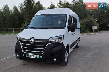 Грузовой фургон Renault Master 2020 в 