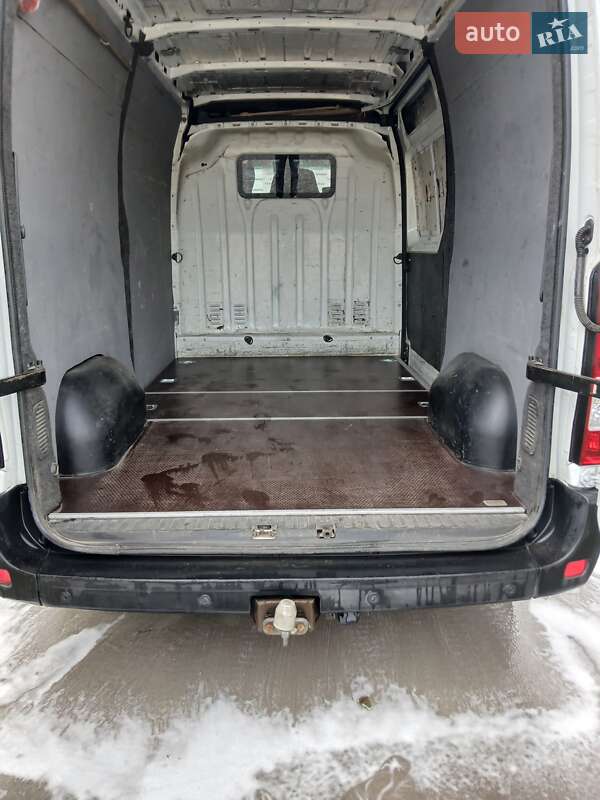 Грузовой фургон Renault Master 2013 в Каменском