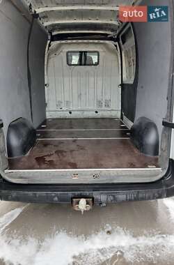 Грузовой фургон Renault Master 2013 в 
